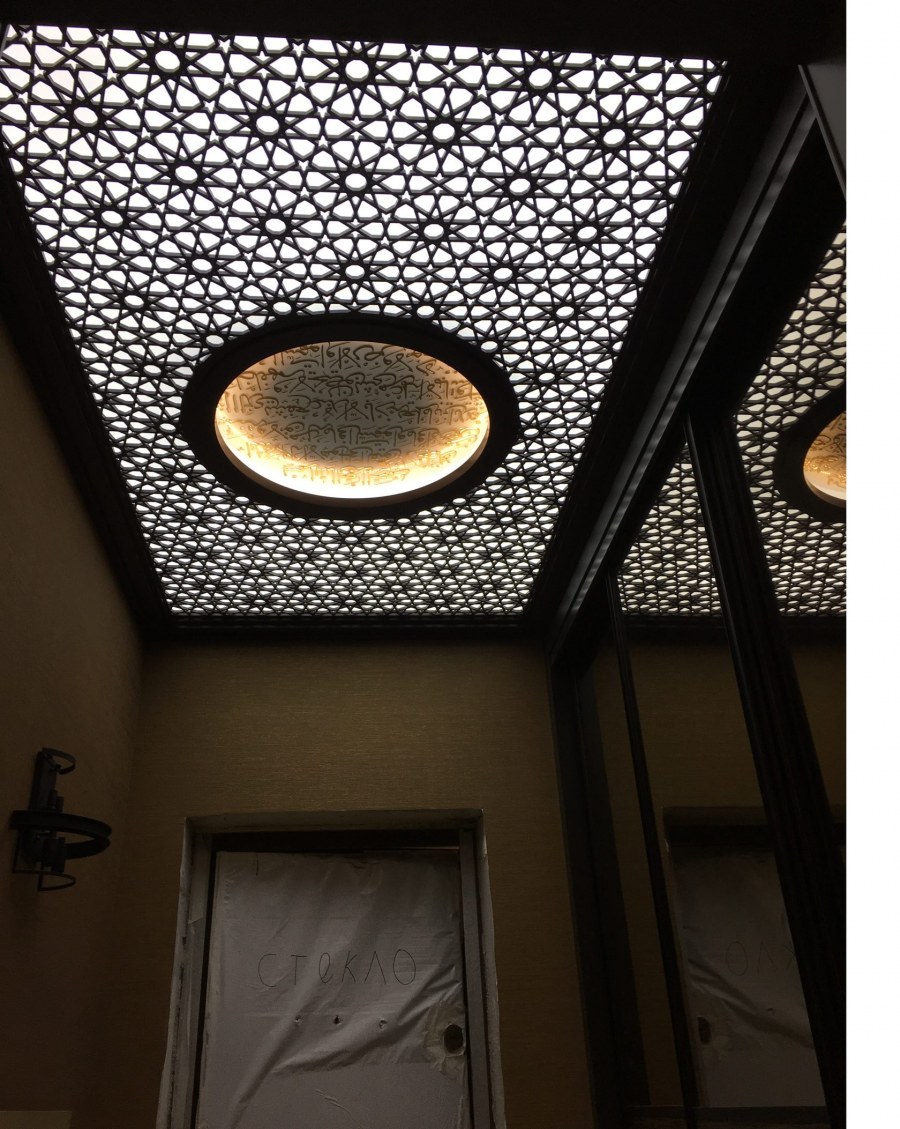 Декоративный потолок