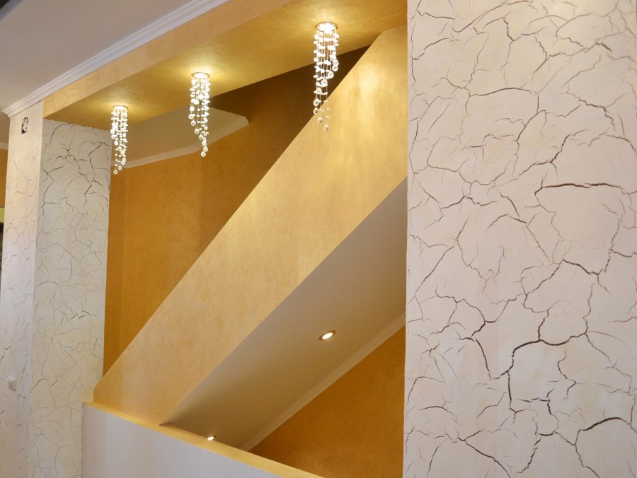 Венецианская штукатурка кракелюр