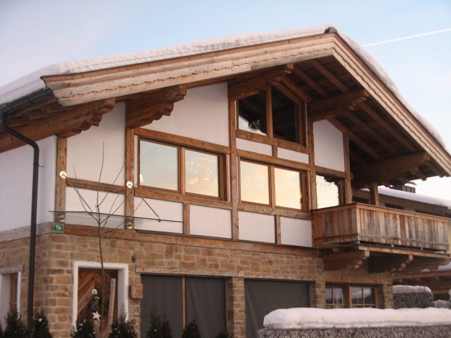 Фахверк с крышей Шале