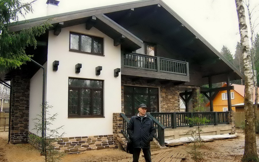 Шале из камня