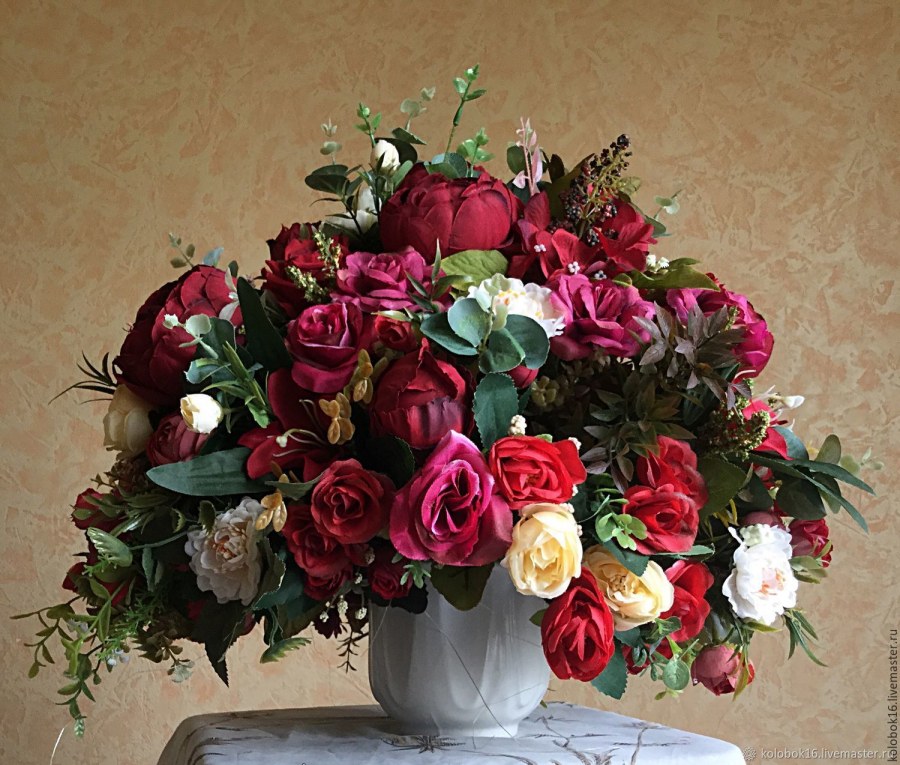 Стильные букеты в интерьере