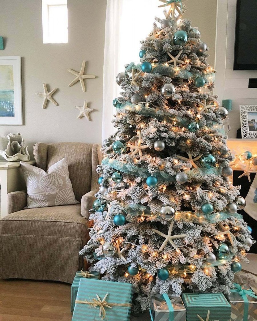 Дизайнерское украшение елки