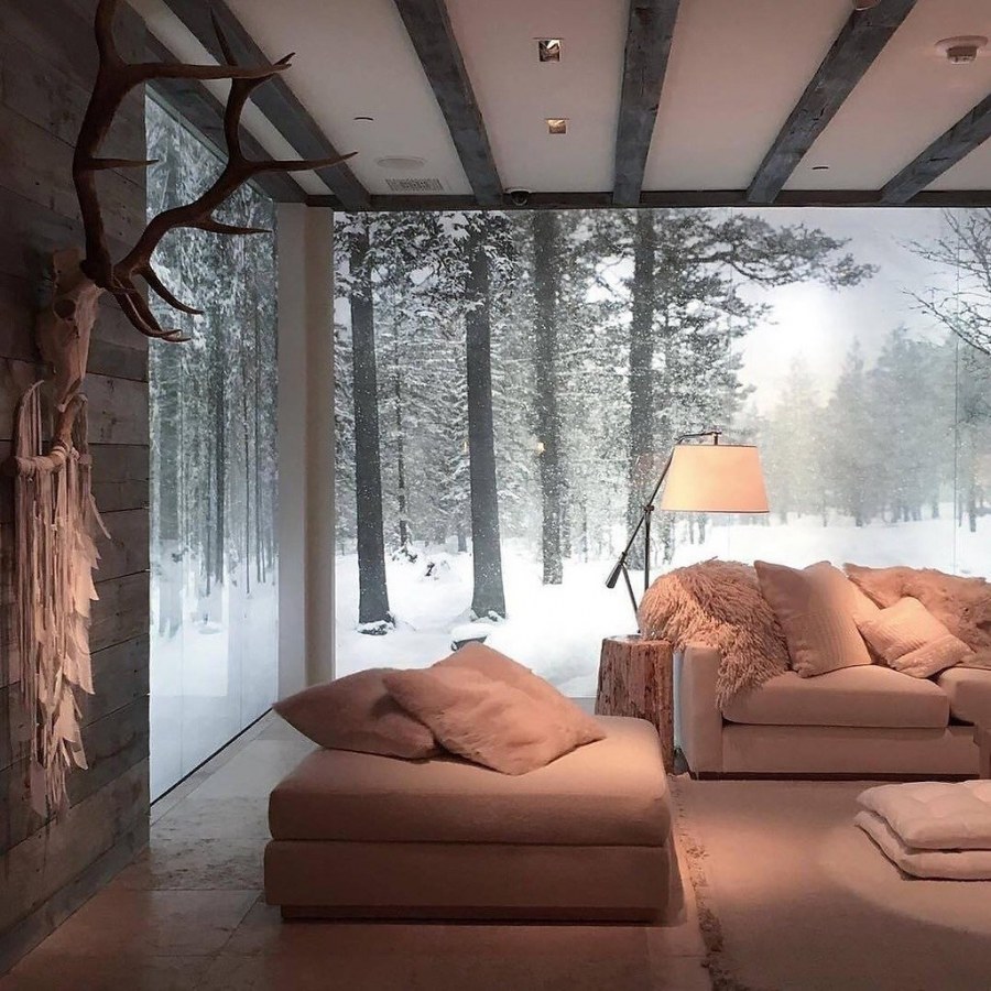 Уютный зимний домик