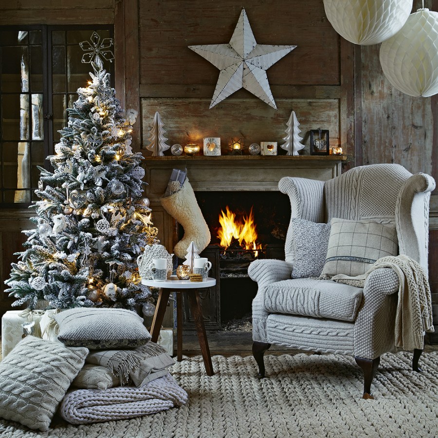 Зимнее панорамное окно