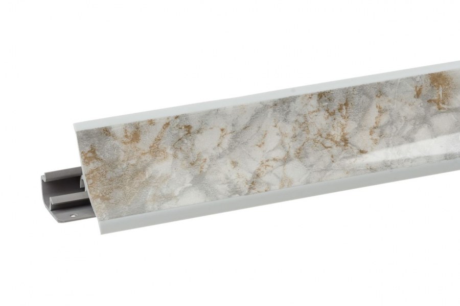 Плинтус Rehau 118