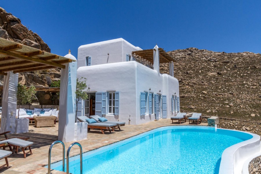 Вилла в греческом стиле