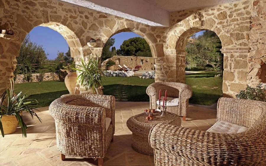 Вилла в античном стиле