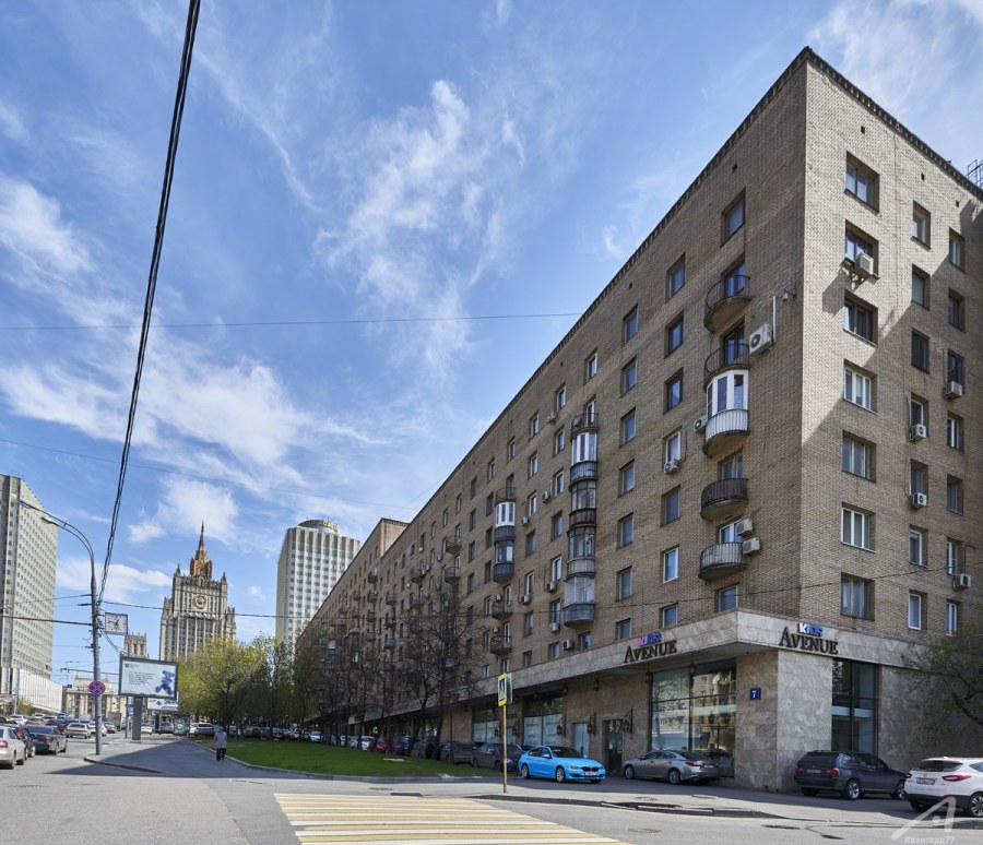 Смоленская ул., 7