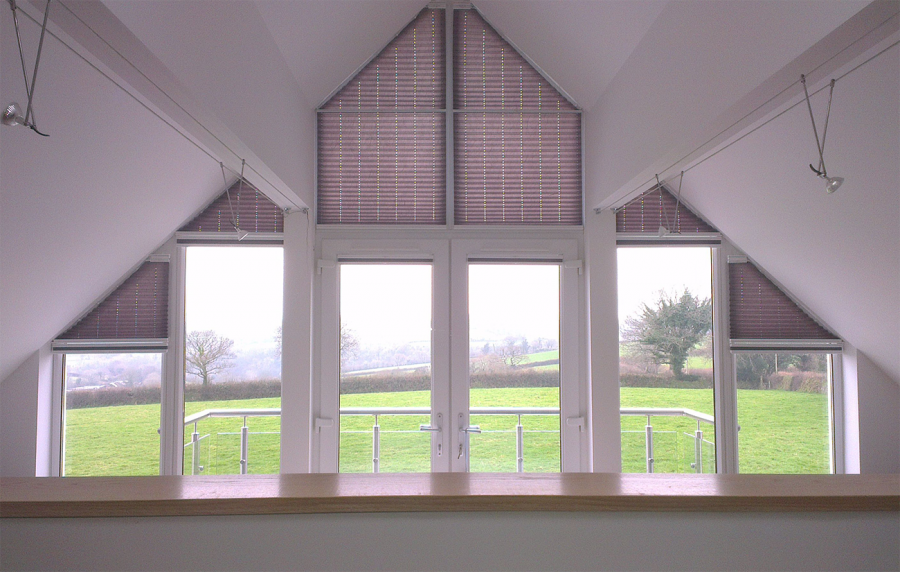 Мансардные панорамные окна