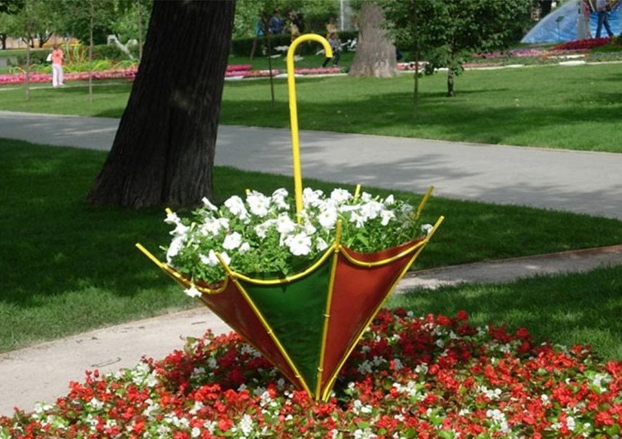 Необычные клумбы