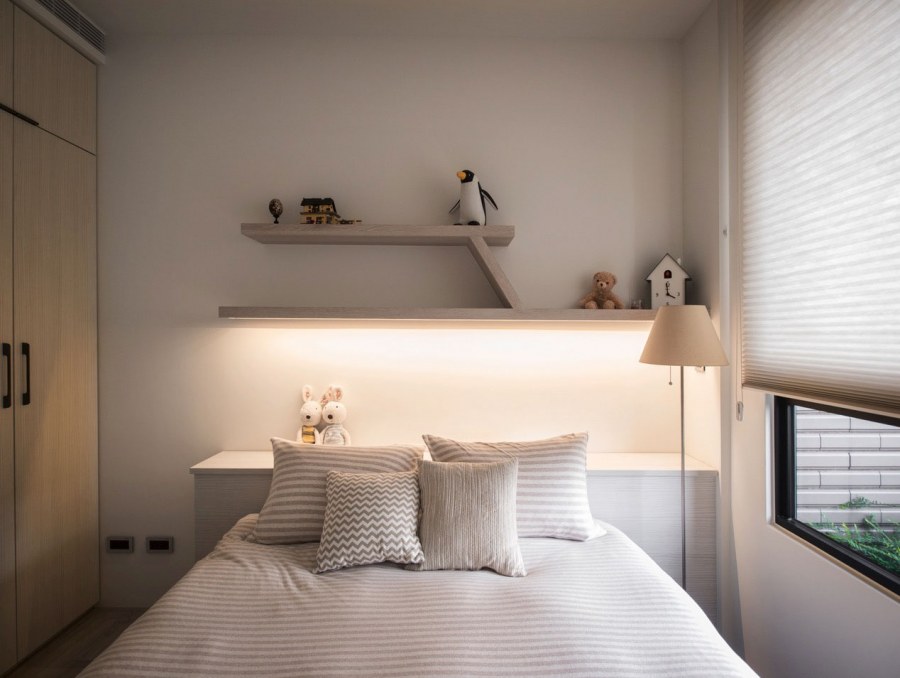 Кровать подиум в студии