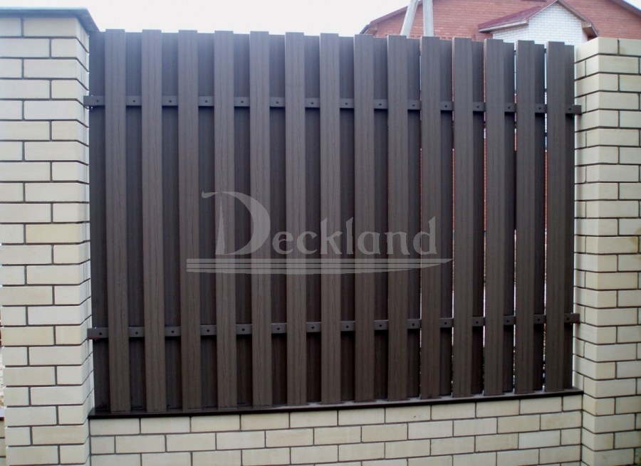 Забор из штакетника дпка