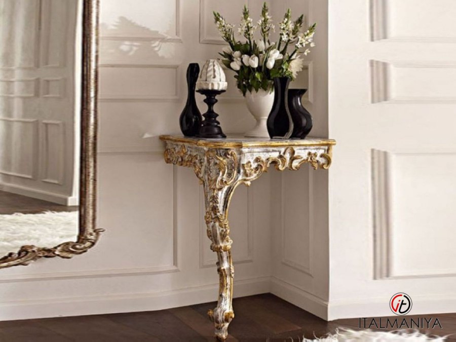 Угловая консоль в прихожую