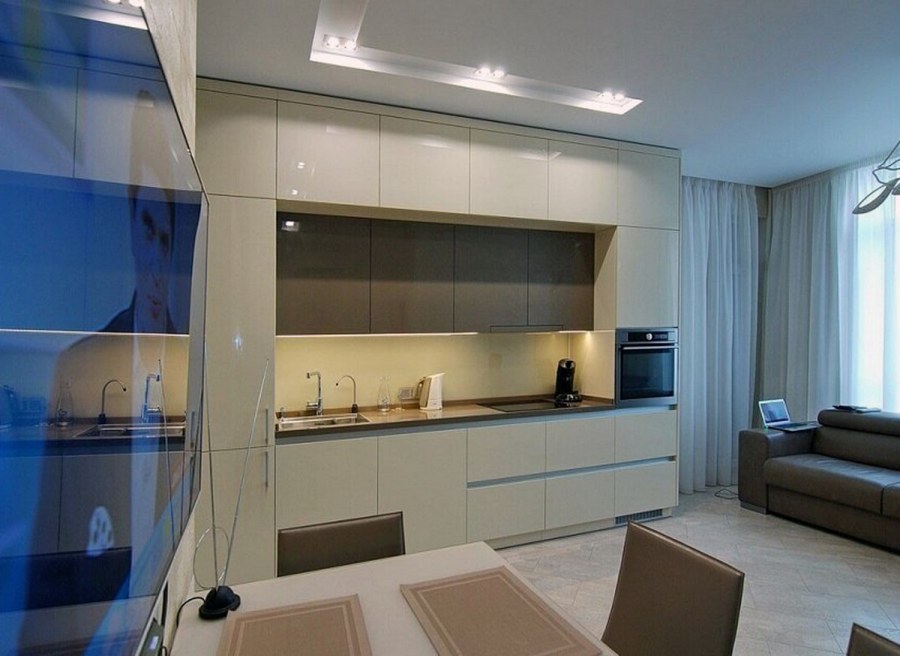 Кухня в два яруса