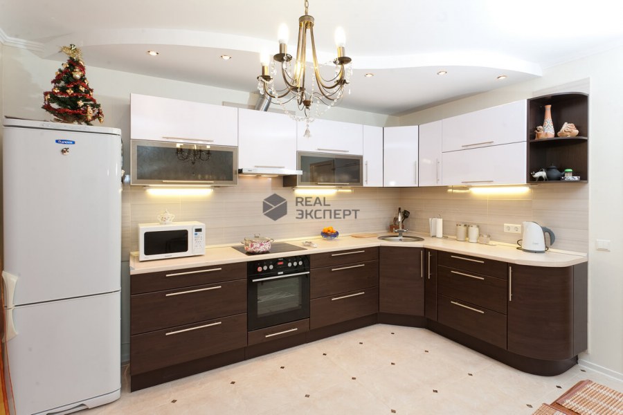 Кухни Модерн угловые светлые