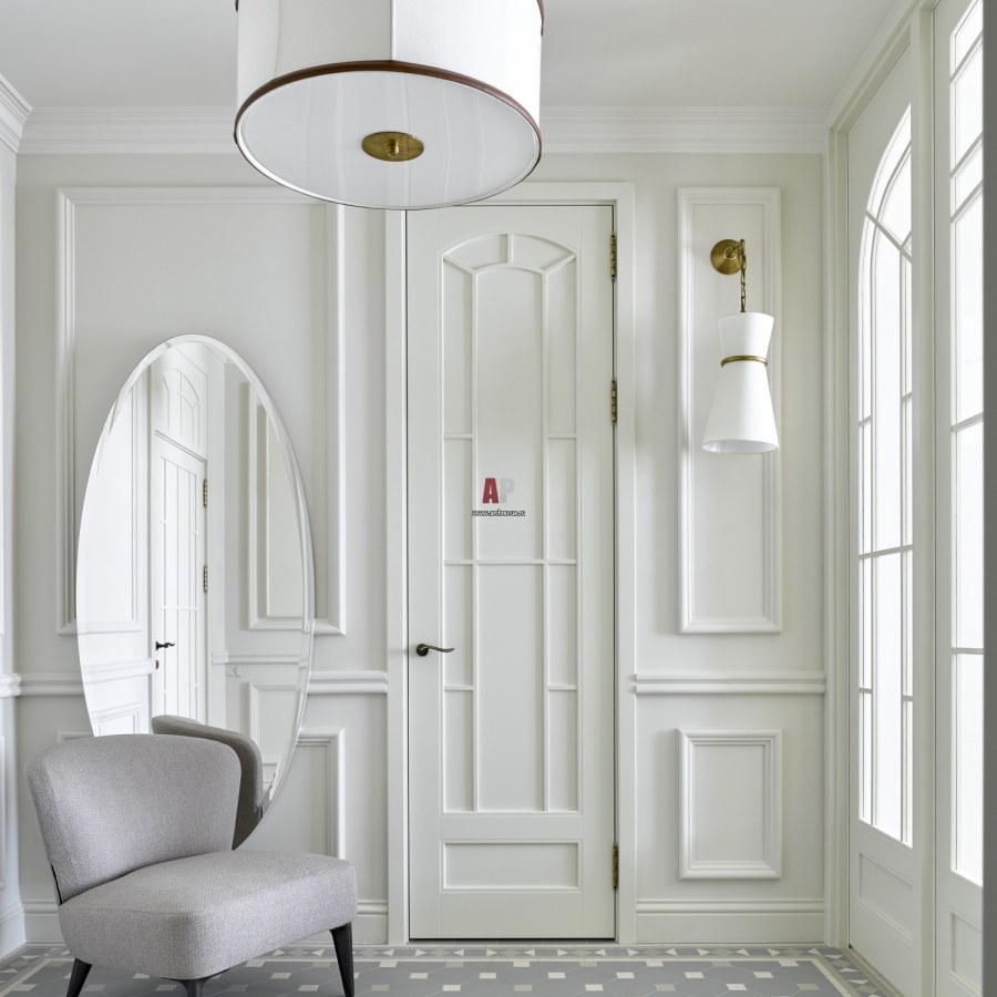 Прихожая современная классика