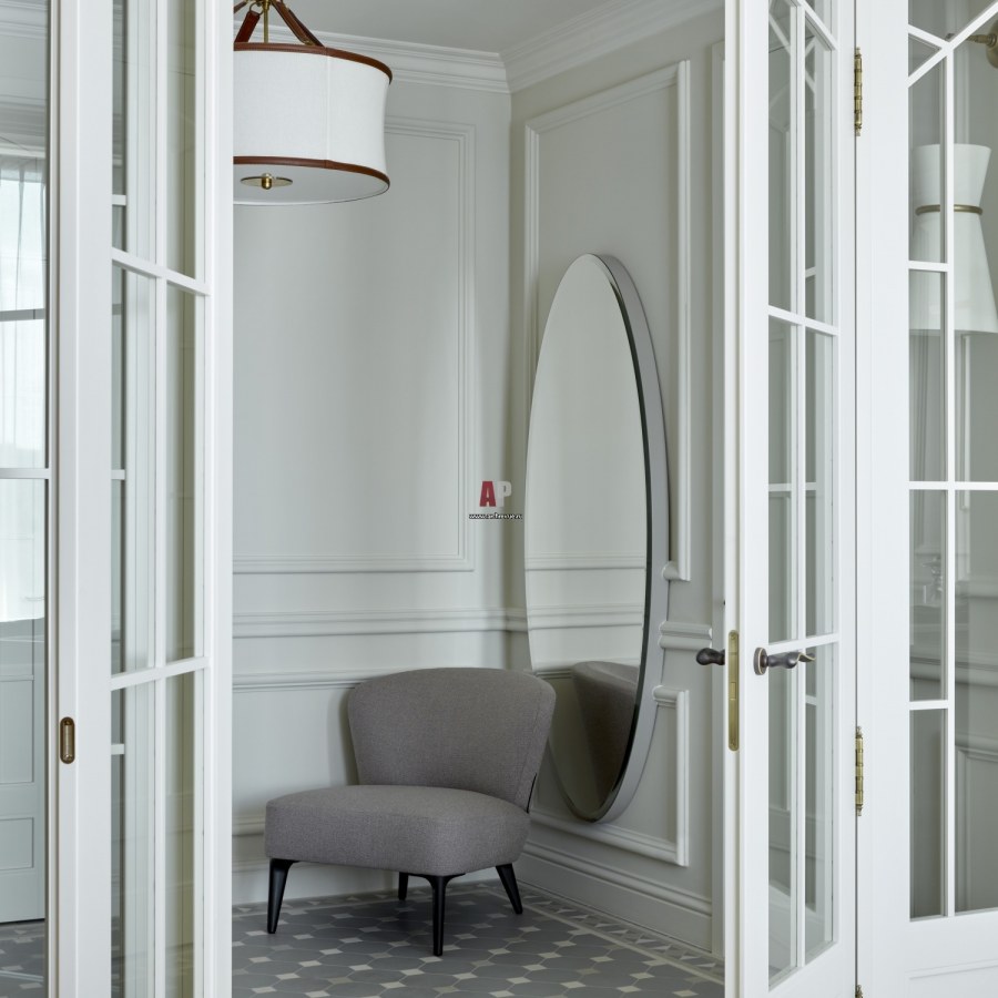 Кресло в прихожую