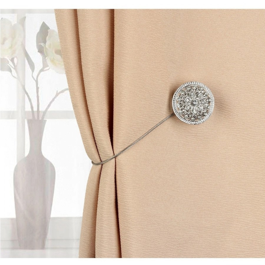 Прихваты для штор на магнитах