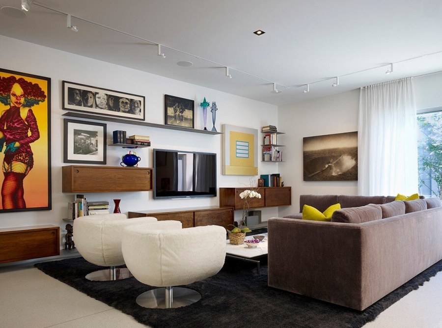 Картина над телевизоро