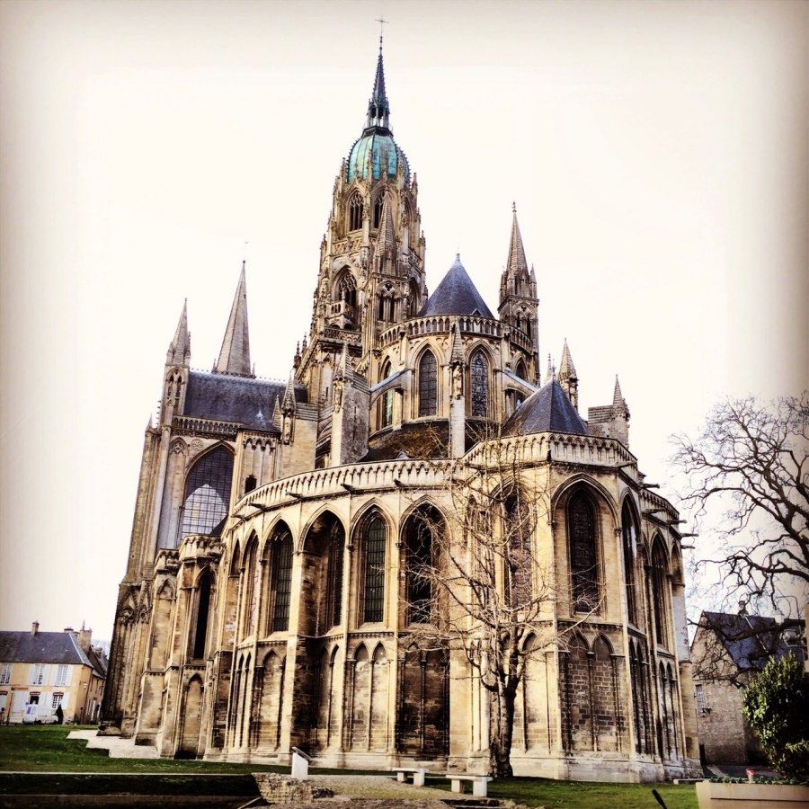 Романо Готическая архитектура