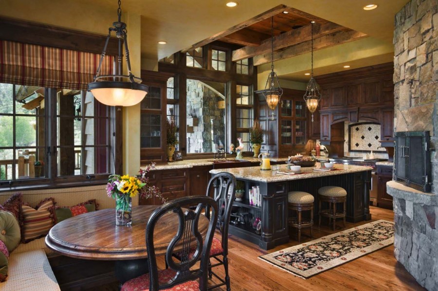Кухня столовая в стиле Кантри