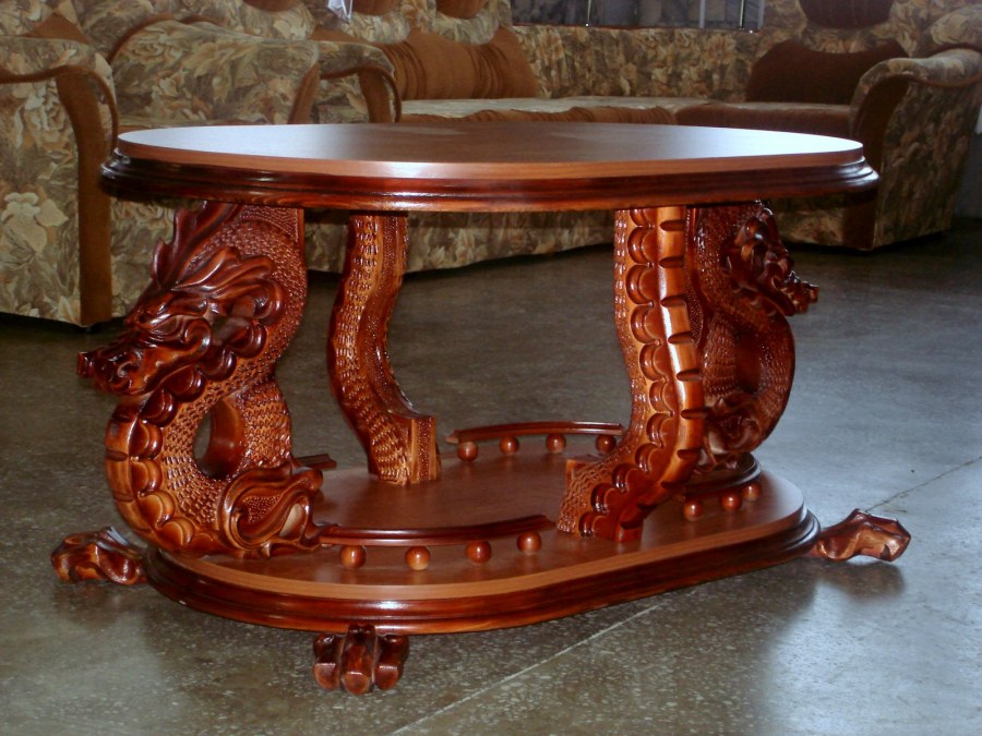 Деревянная резная мебель