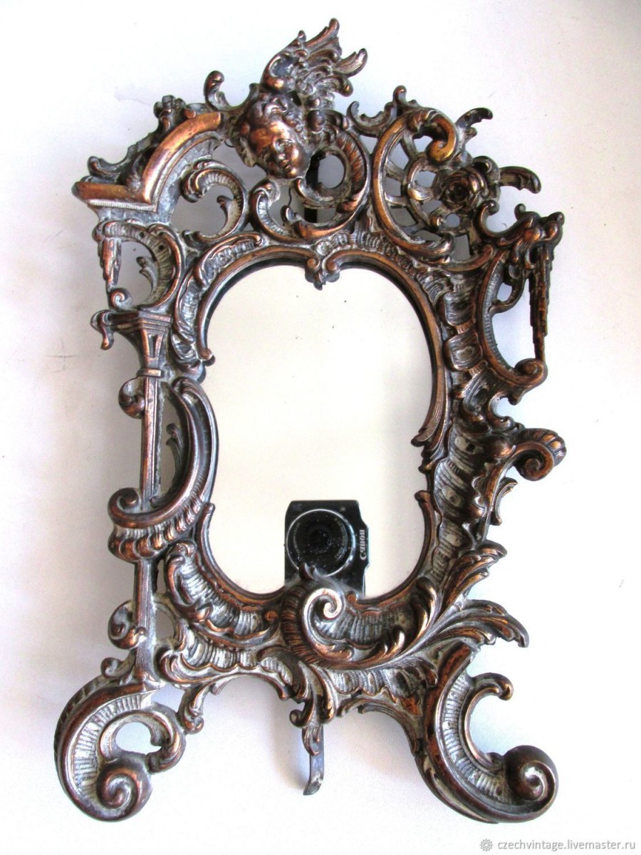 Старинная рама для зеркала