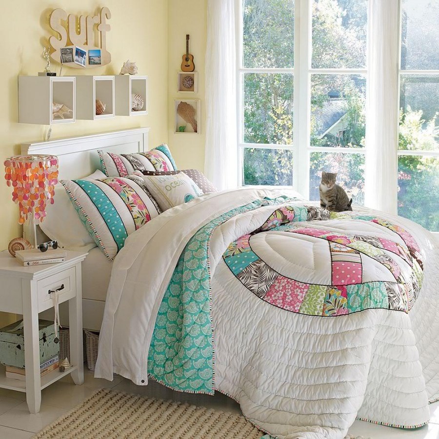 Уютная спальня для девочки