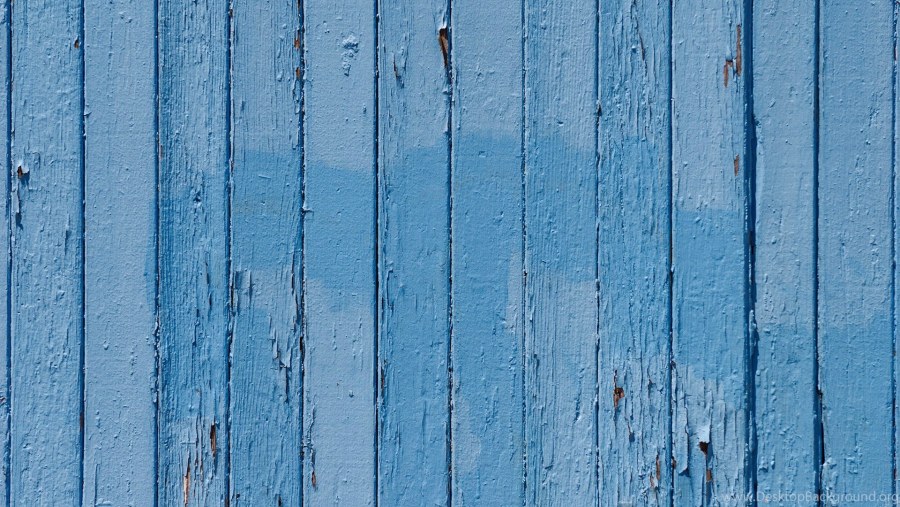 Деревянная стена