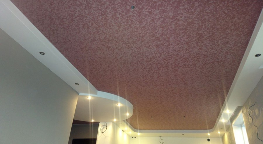 Натяжной потолок венецианская штукатурка