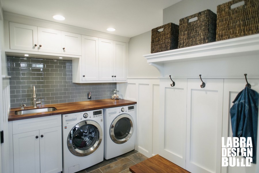 Вытяжка в постирочной