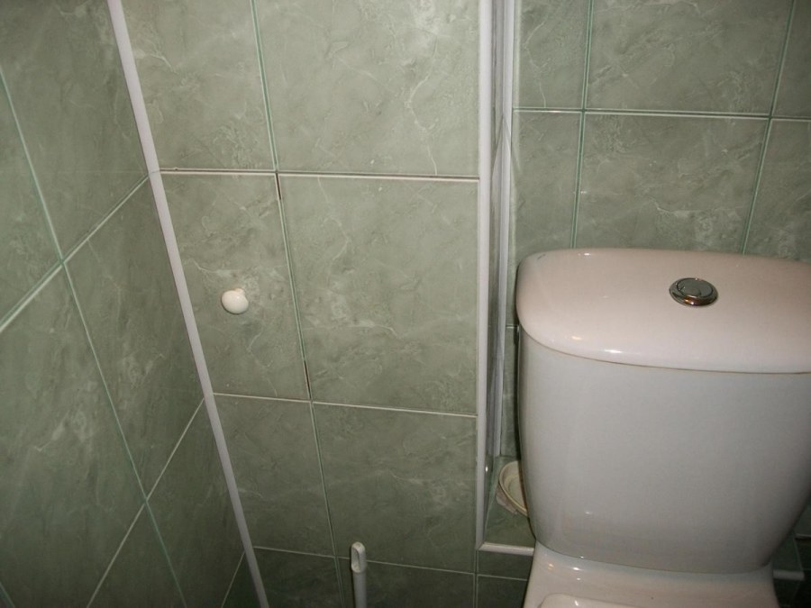 Короб для труб в туалете