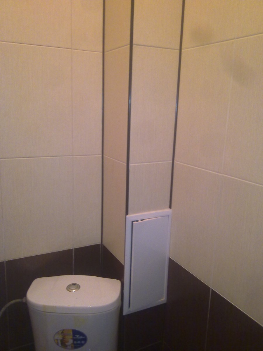 Декоративный короб для труб в туалете