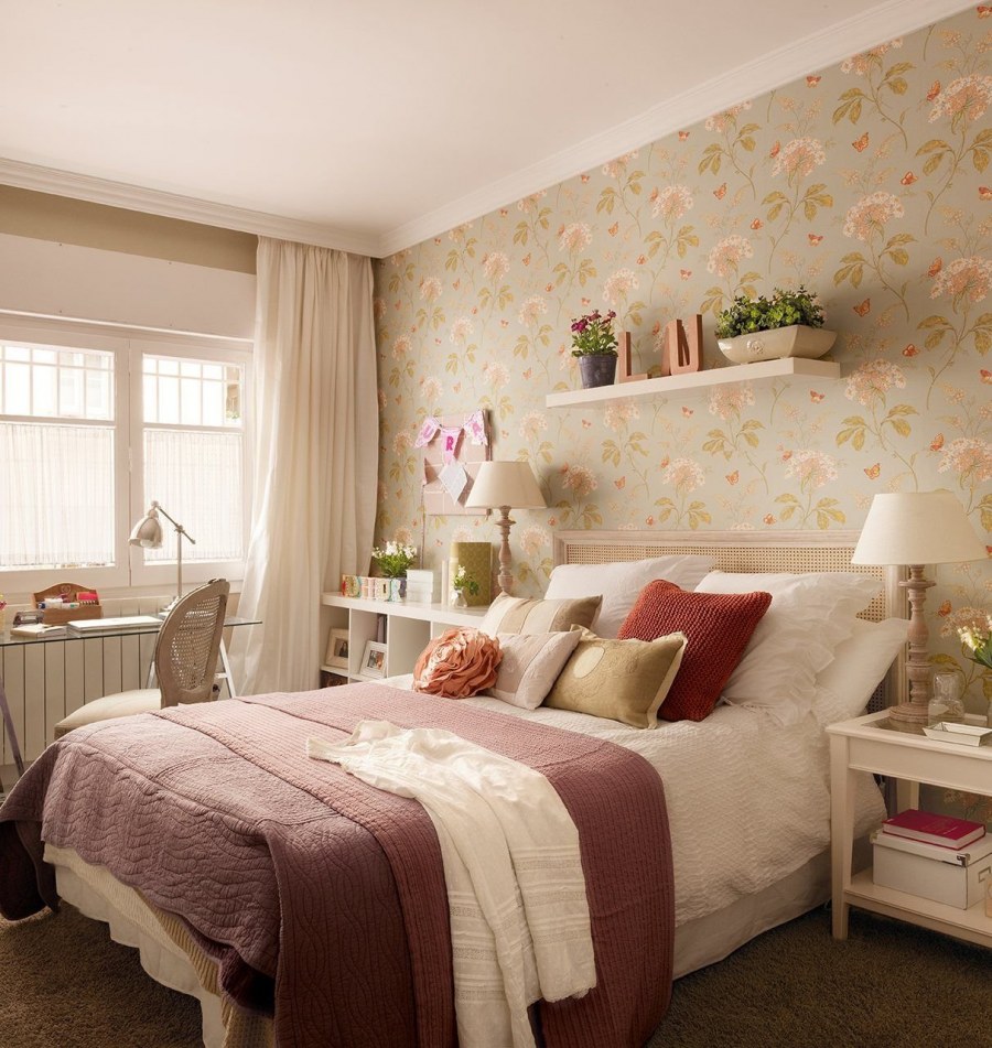 Спальня в постельных тонах