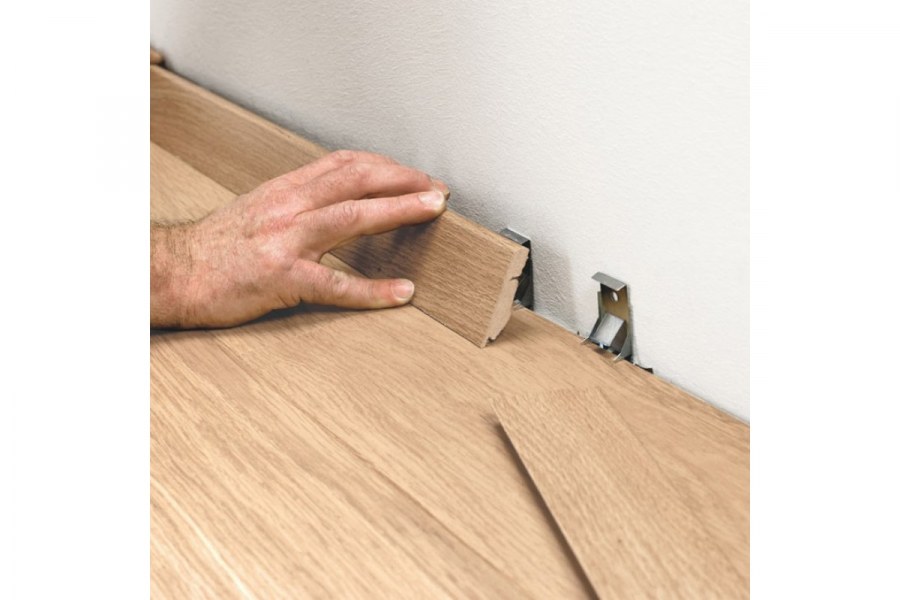 Плинтус Квик степ