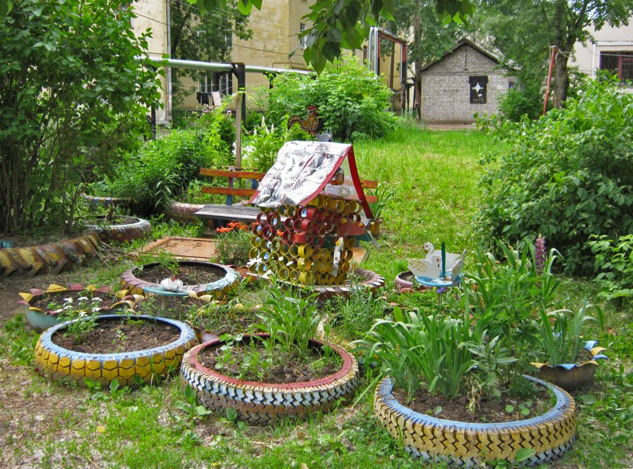 Украсить участок на даче