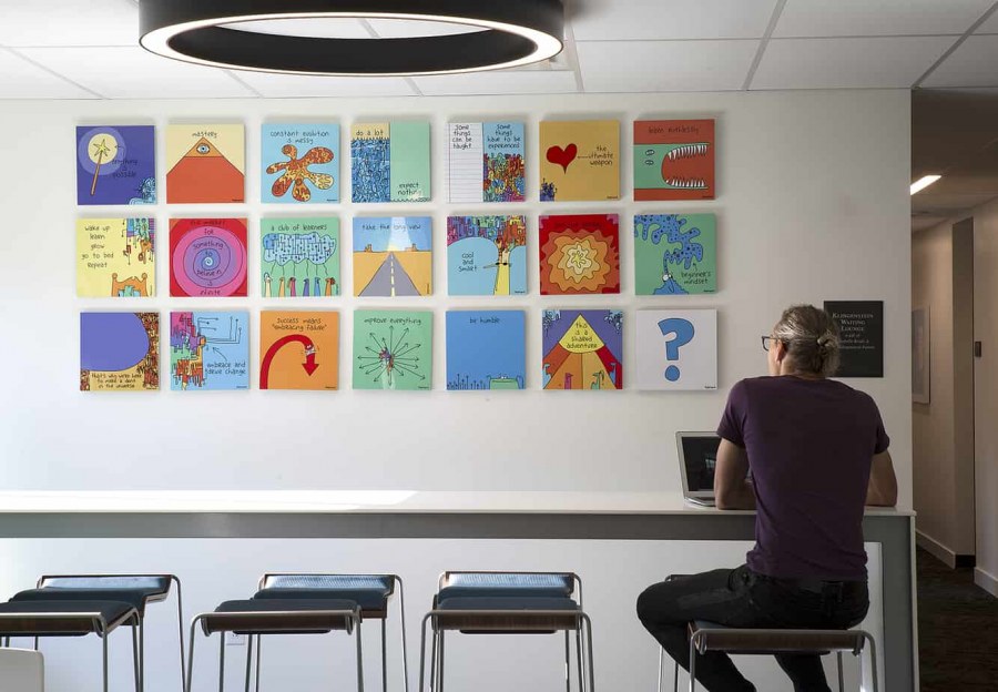 Новопечерская школа Киев интерьер