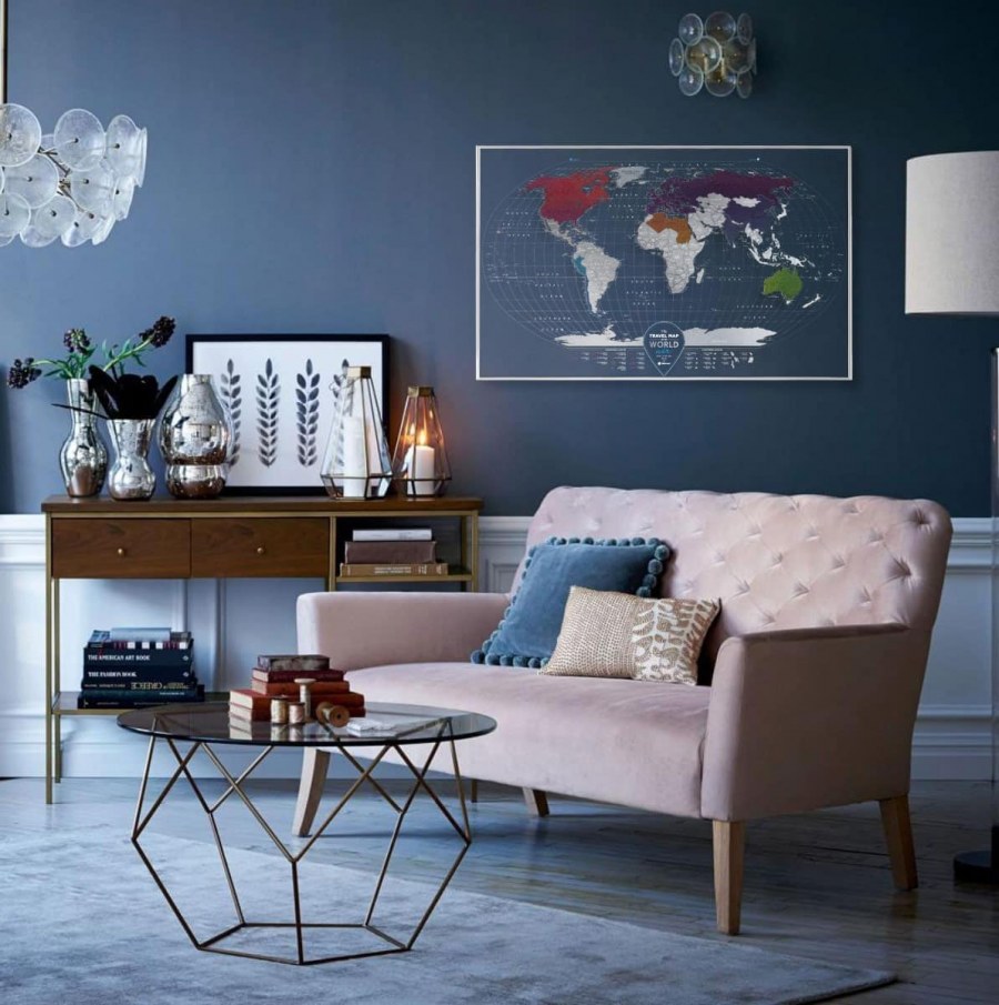 Серо голубые стены