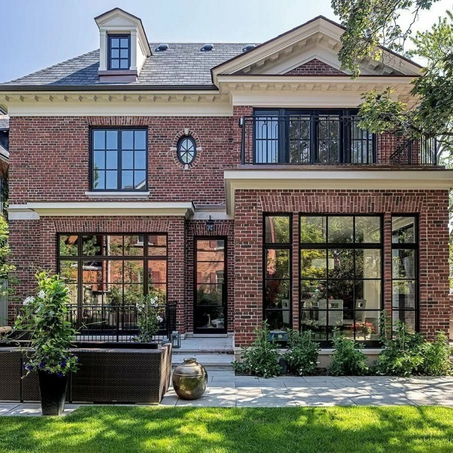 Brick House кирпич