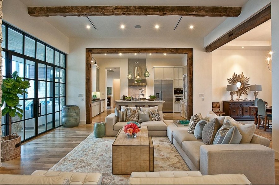 Гостиная в частном доме