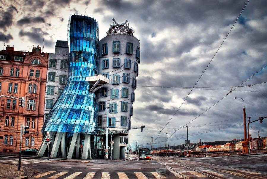 Танцующий дом Прага Чехия