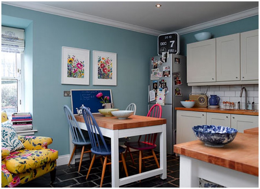 Кухня в голубых тонах