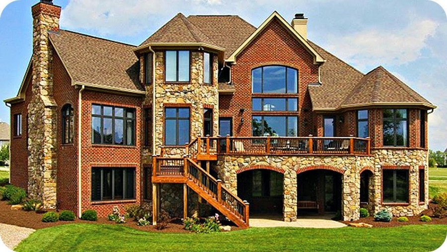 Шикарный кирпичный дом