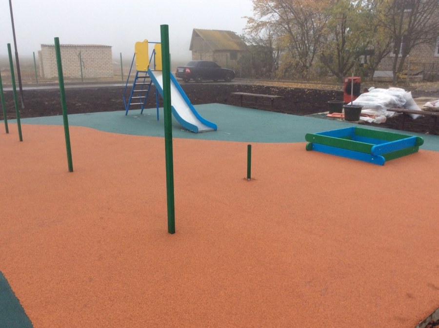 Покрытие для спортивной площадки на даче