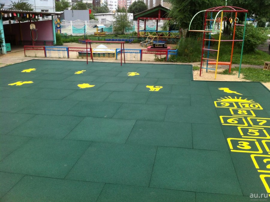 Покрытие для детских спортивных площадок на улице
