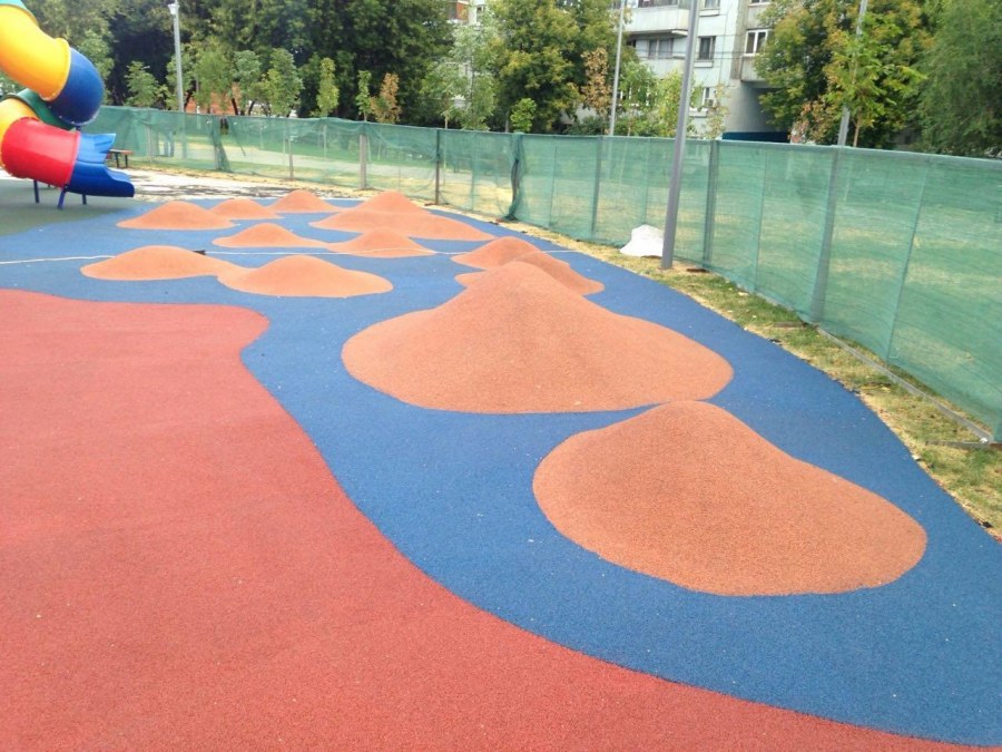 Бесшовное резиновое покрытие "Торнадо колор-Комби" толщиной 30мм