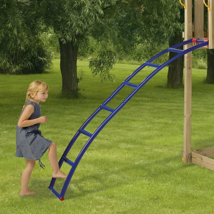 Детская площадка лесенка