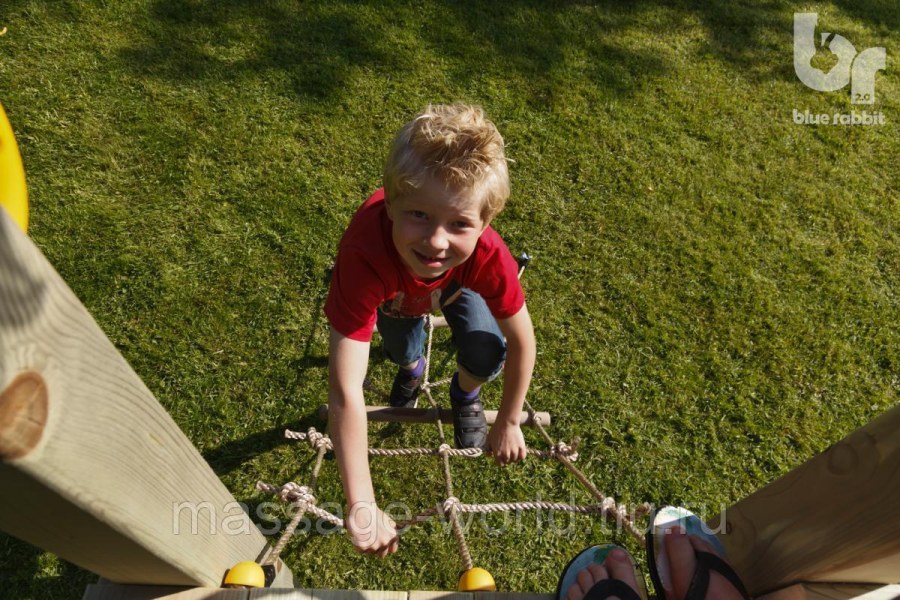 Веревочная детской площадки