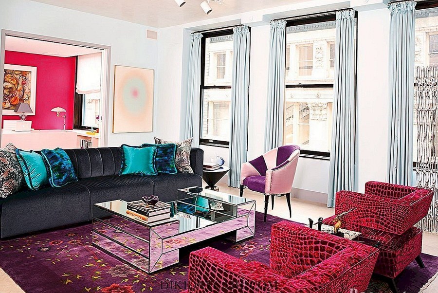 Сочетание голубого и бордового в интерьере