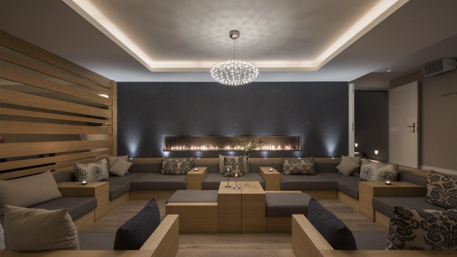 Гостиная с лаунж зоной